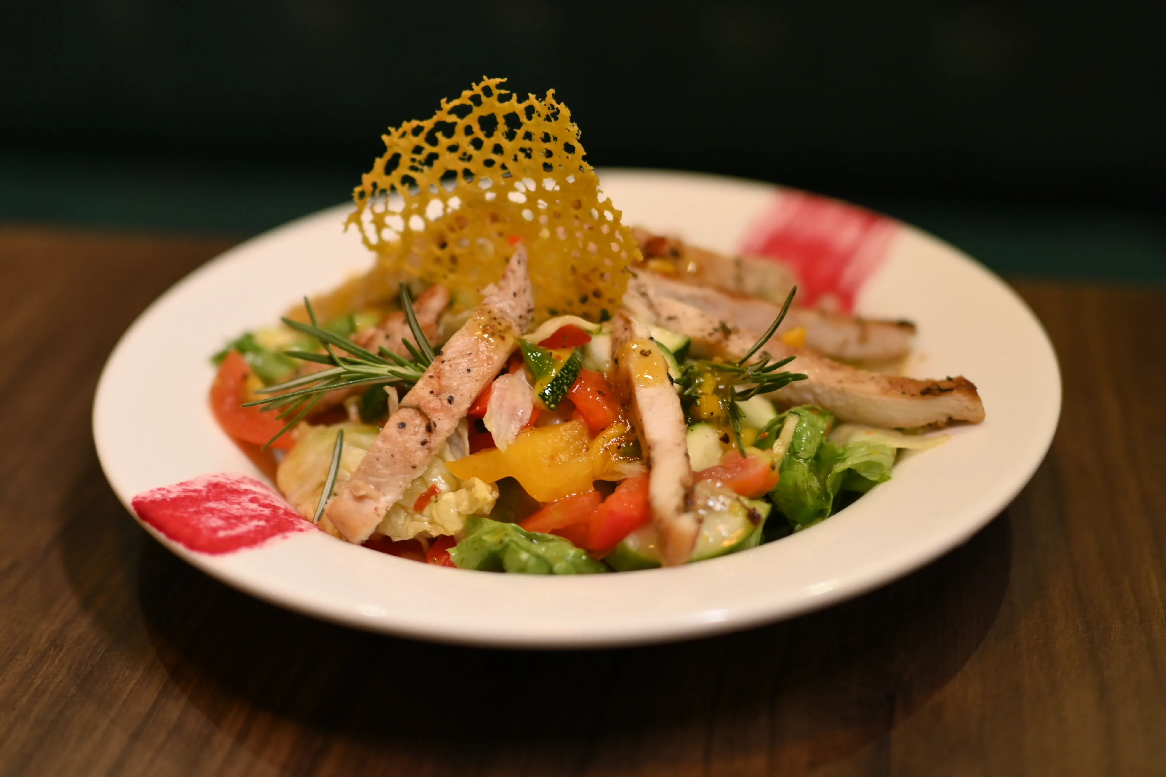 Spiced chicken curry with garnish