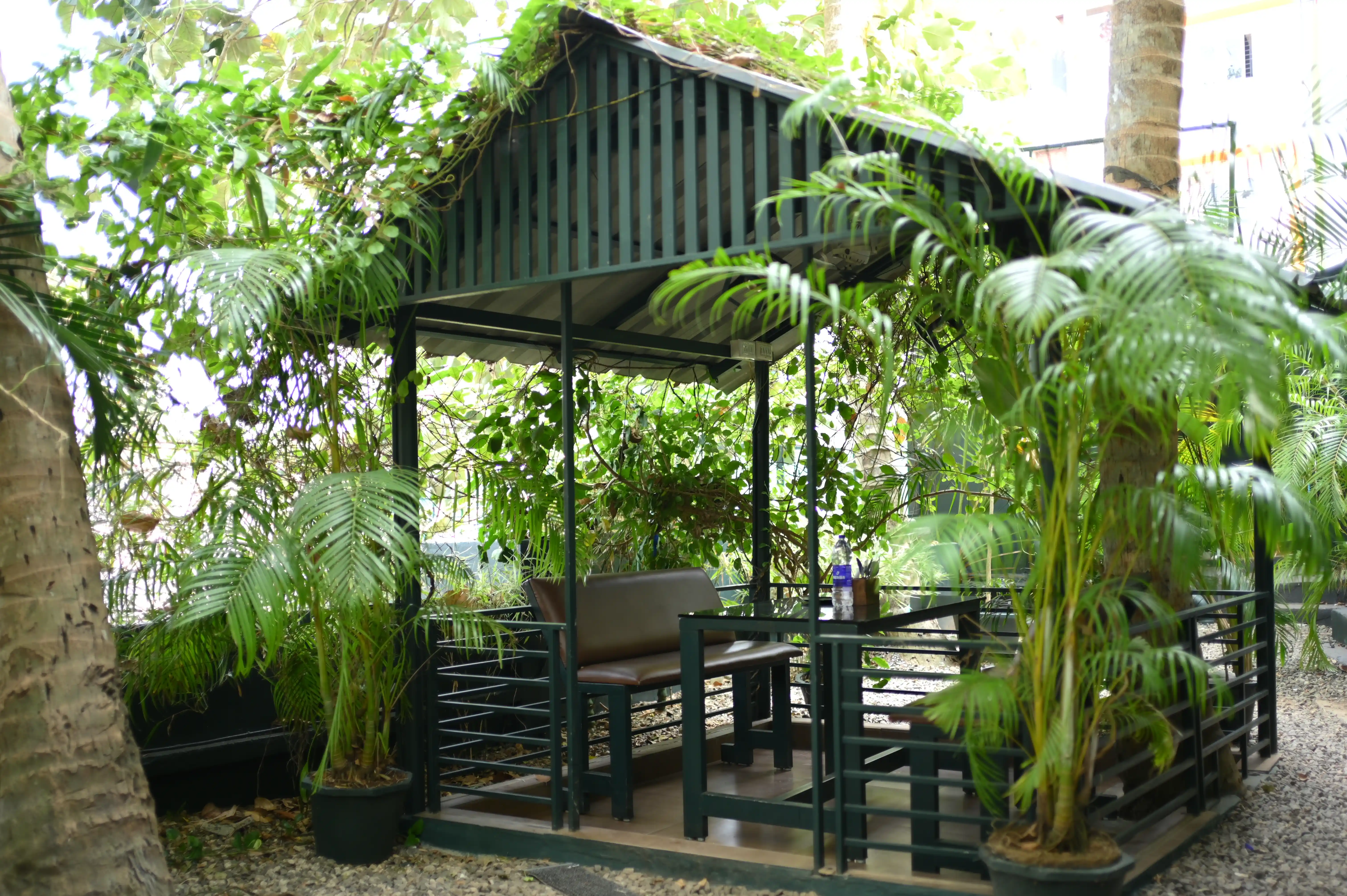 Le Lumiere PMG Garden